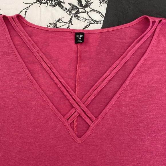 SHEIN Fit Pink T-shirt Women’s Size 2X - Picture 2 of 6